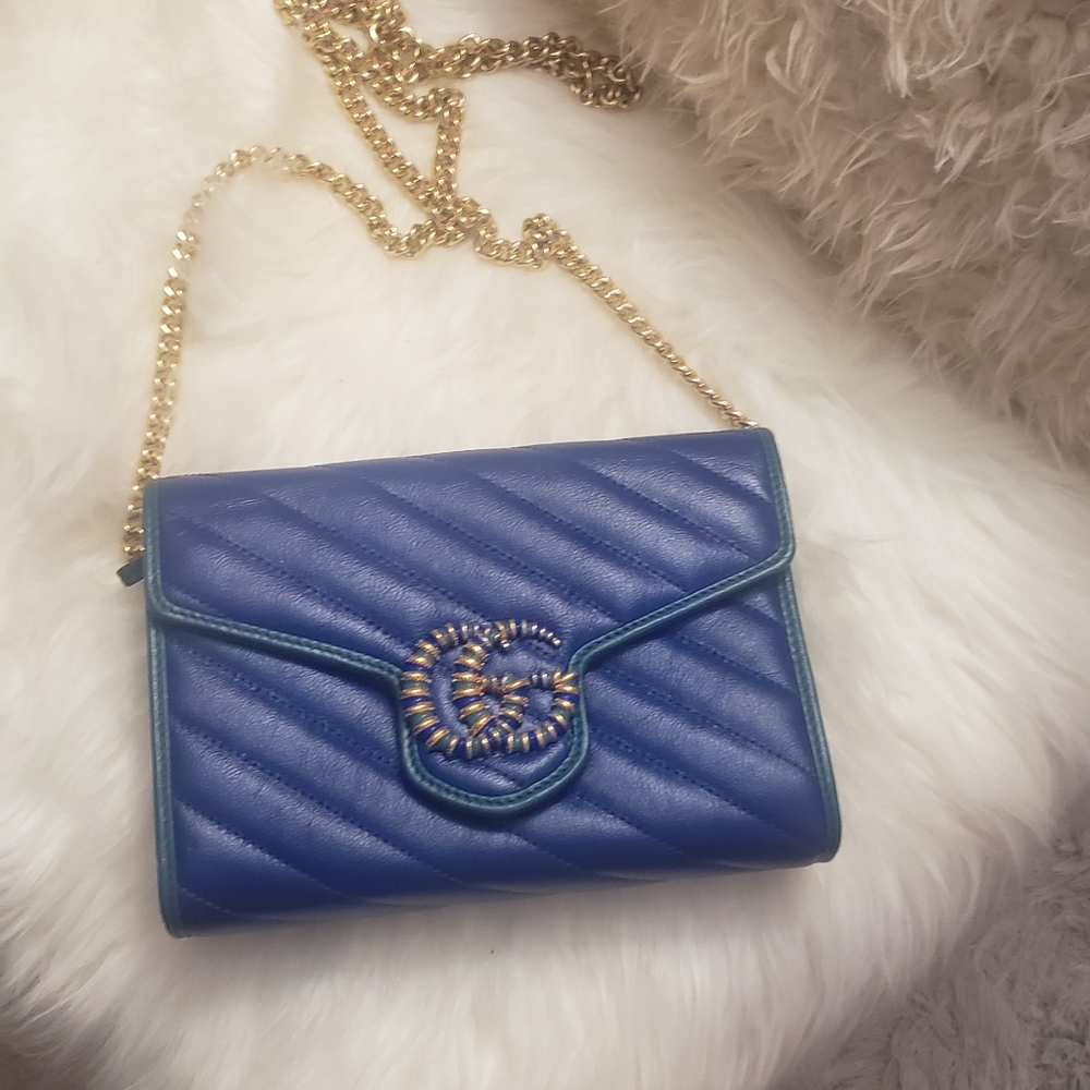 Gucci GG Marmont Mini Bag - Picture 2 of 8